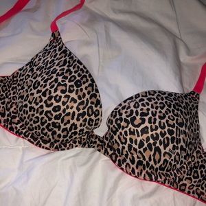 VS PINK cheetah bra